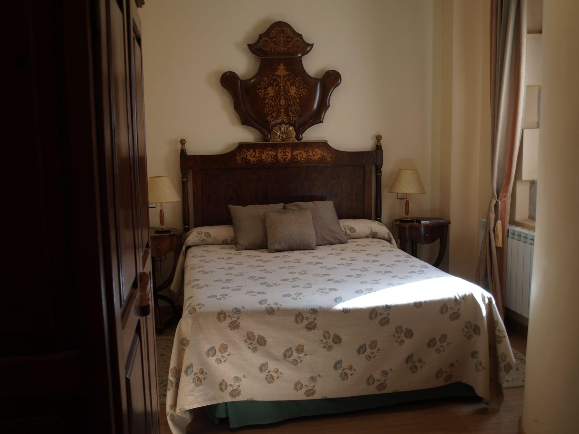 Residencia Real Del Castillo De Curiel Curiel de Duero Екстер'єр фото